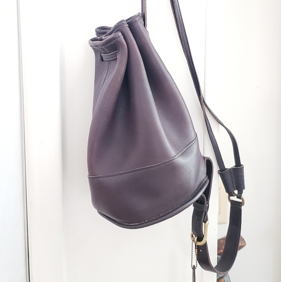 Coach Handbags - Coach Bixby Sling, Brown Leather Bucket Bag, Vtg